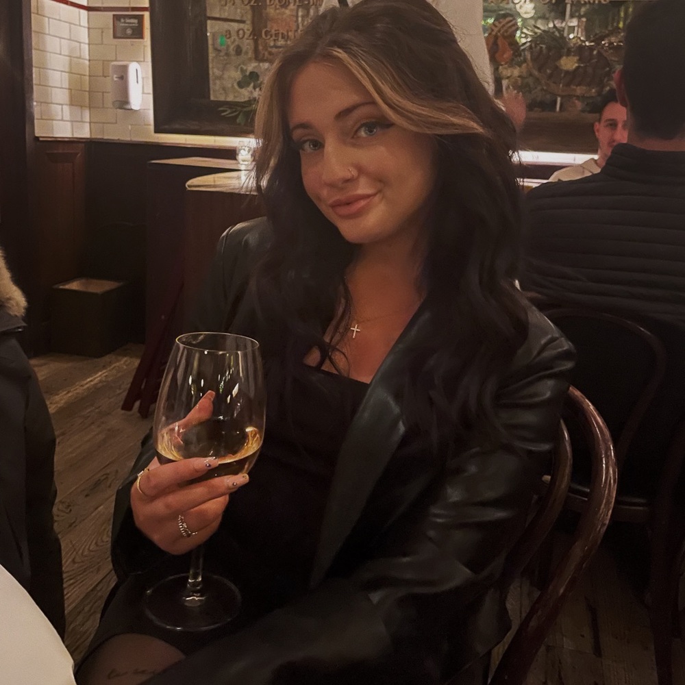 Meet your Posher, Julianna